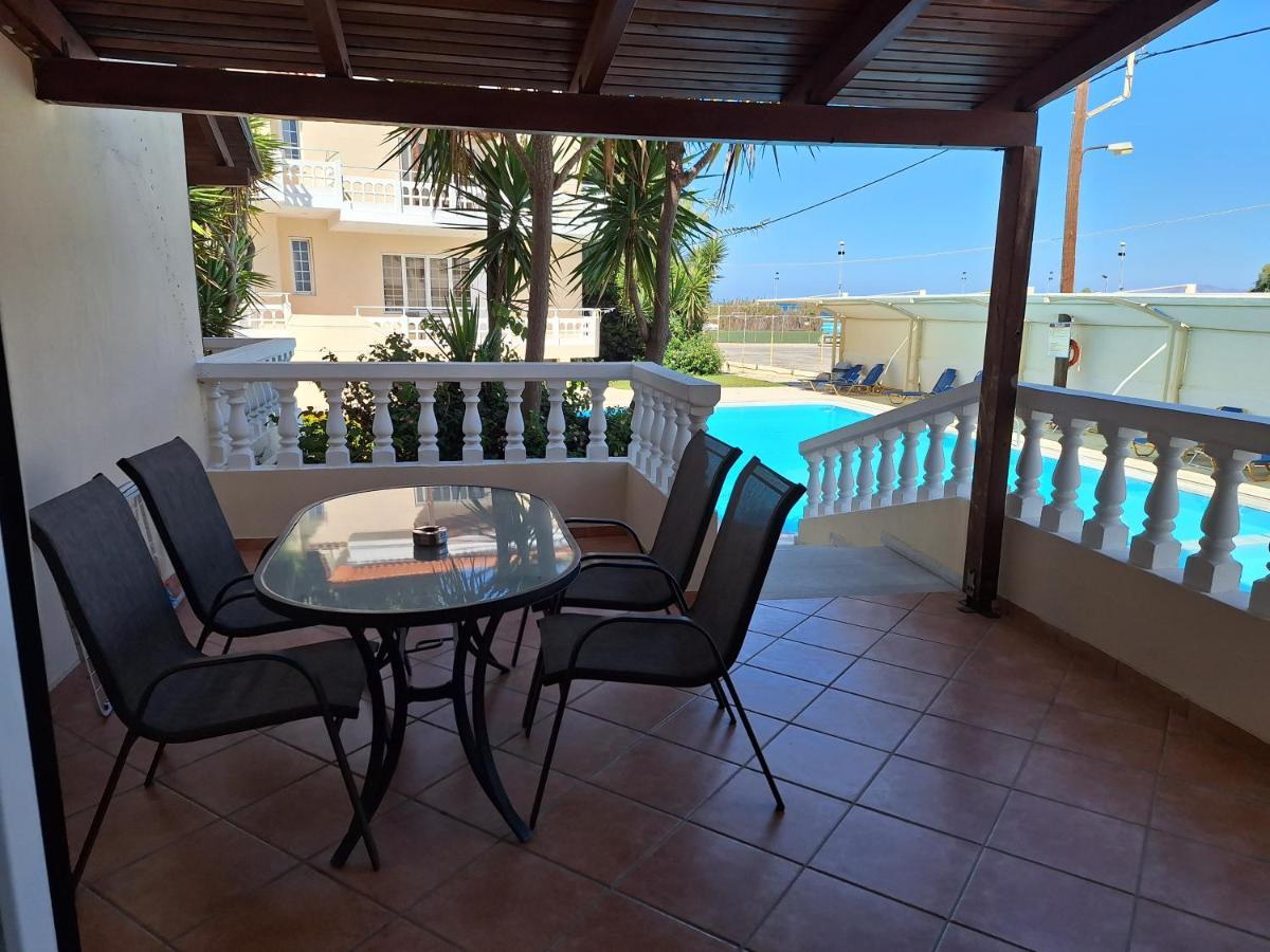 Perla Beach Ajía Marína Kültér fotó