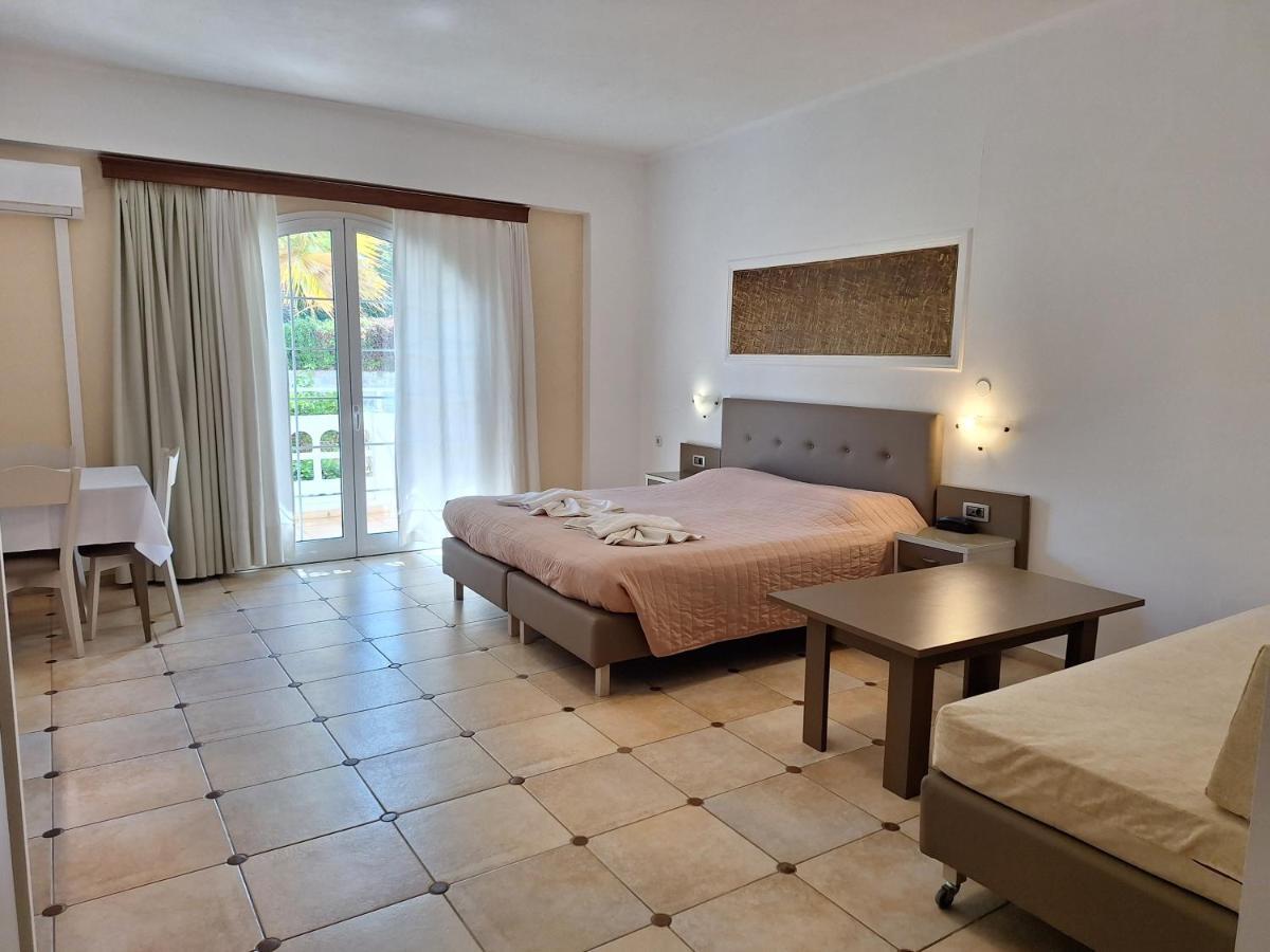 Perla Beach Ajía Marína Kültér fotó