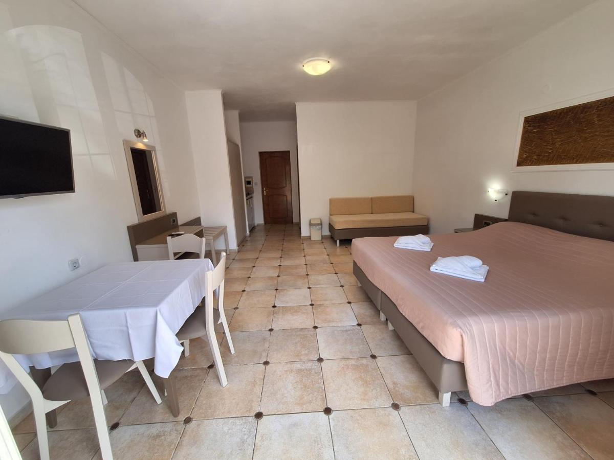 Perla Beach Ajía Marína Kültér fotó