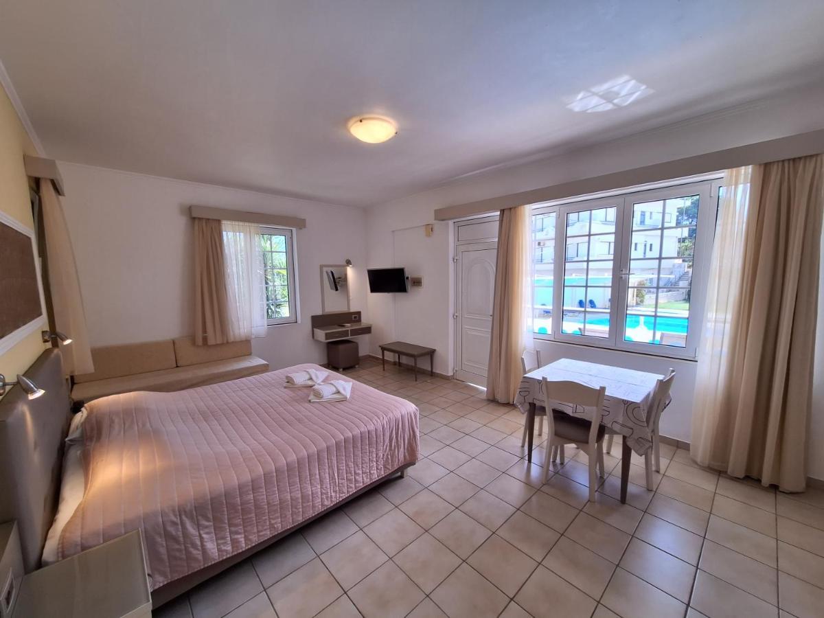 Perla Beach Ajía Marína Kültér fotó