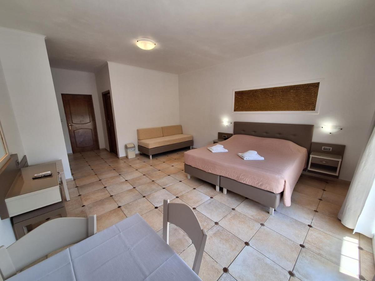 Perla Beach Ajía Marína Kültér fotó