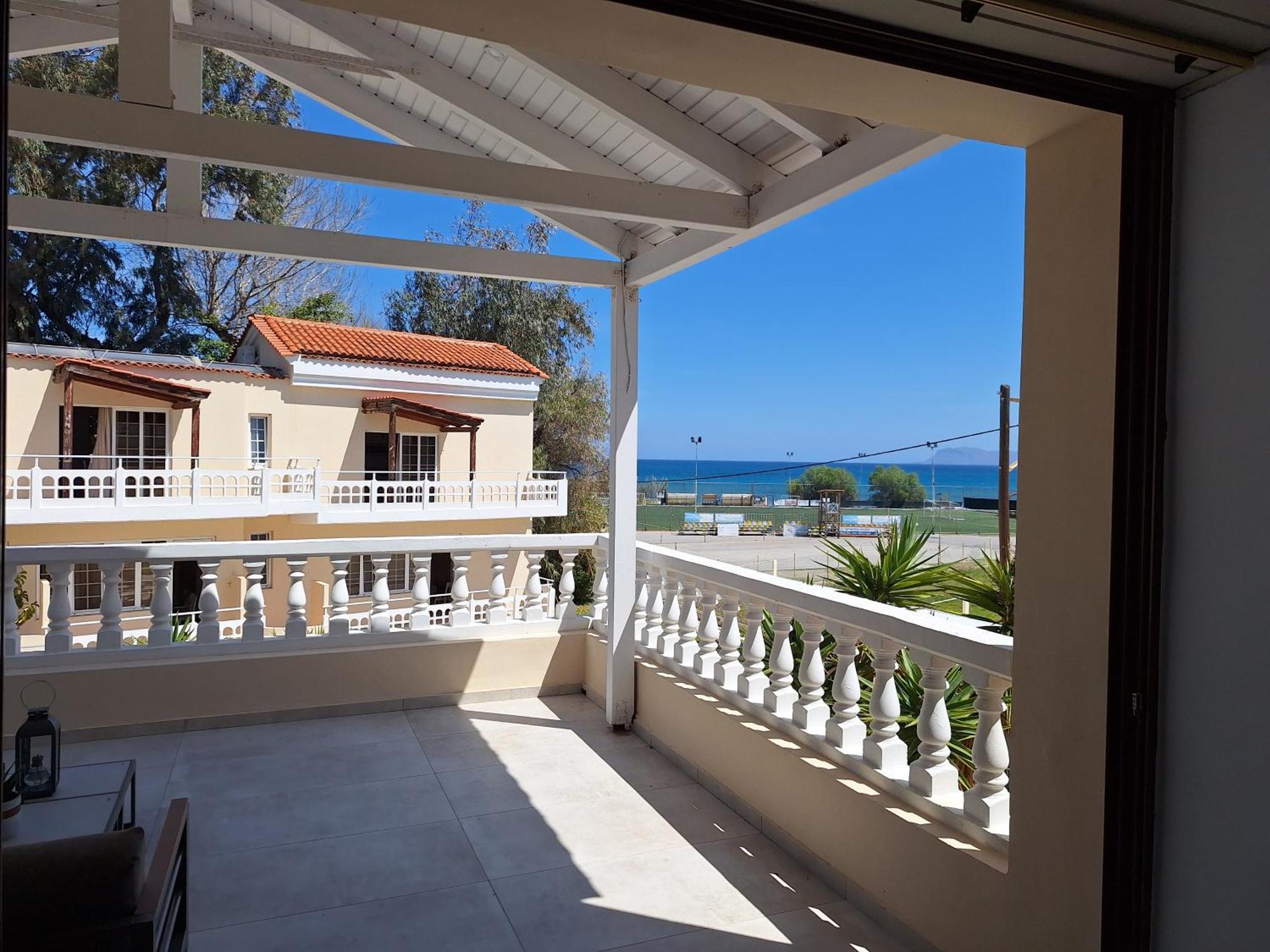 Perla Beach Ajía Marína Kültér fotó